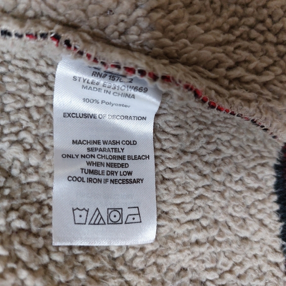 Eddie Bauer Kids Red Plaid Fleece Lined Soft Button Down Flannel Shacket 6/7 - Picture 7 of 12